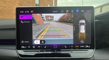 2025 Volkswagen 2.0 TSI GTI DSG Euro 6 5-door (Blue) - Image: 32