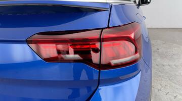 2025 Volkswagen TSI R-Line DSG Euro 6 5-door (Multicolour) - Image: 27