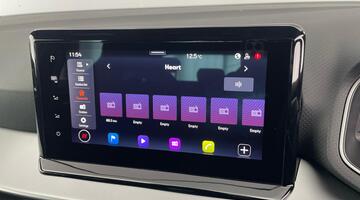 2025 SEAT 1.0 TSI FR Black Edition DSG Euro 6 5-door (Multicolour) - Image: 16