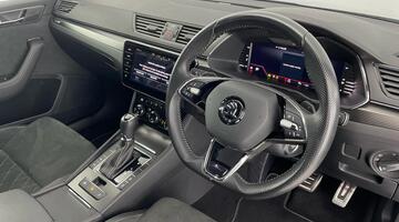 2024 Škoda 2.0 TDI SportLine Plus DSG Euro 6 5-door (Silver) - Image: 6