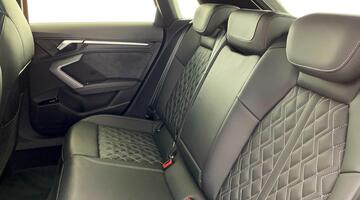 2025 Audi 2.0 TFSI Black Edition Sportback S Tronic quattro Euro 6 5-door (Red) - Image: 35