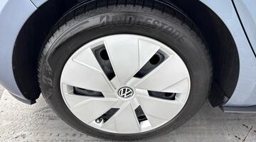 2021 Volkswagen Pro Performance 58kWh Tech Auto 5-door (Blue) - Image: 27