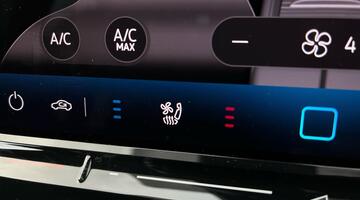 2025 Volkswagen Pro 77kWh Match Plus Fastback Auto 5-door (Grey) - Image: 17