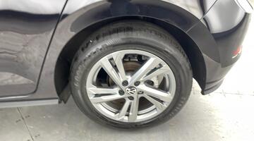 2024 Volkswagen 1.0 TSI R-Line DSG Euro 6 5-door (Black) - Image: 29