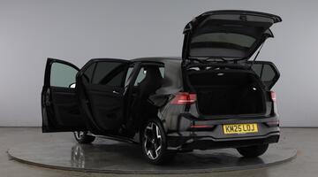 2025 Volkswagen TSI R-Line Euro 6 5-door (Black) - Image: 11
