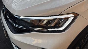 2025 Volkswagen 1.0 TSI Life Euro 6 5-door (White) - Image: 11