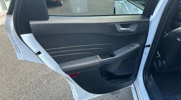 2022 Ford Duratec 14.4kWh ST-Line X Edition CVT Euro 6 5-door (White) - Image: 21