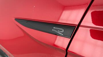 2022 Volkswagen 1.0 TSI R-Line DSG Euro 6 5-door (Red) - Image: 37