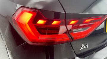 2022 Audi 1.0 TFSI 25 S line Sportback Euro 6 5-door (Black) - Image: 30