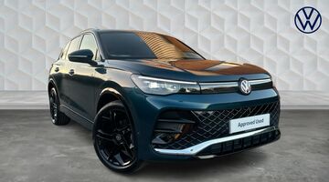 2025 Volkswagen ETSI MHEV R-Line DSG Euro 6 5-door (Blue) - Image: 1