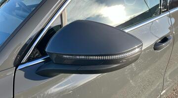 2025 Volkswagen ETSI MHEV R-Line DSG Euro 6 5-door (Grey) - Image: 32