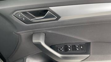 2025 Volkswagen TSI Match DSG Euro 6 5-door (Grey) - Image: 20