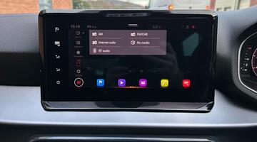 2022 SEAT 1.0 TSI XCELLENCE Lux DSG Euro 6 5-door (Red) - Image: 29