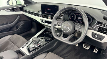 2021 Audi 2.0 TFSI 40 S line S Tronic Euro 6-door (White) - Image: 6