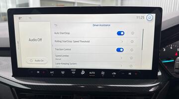 2024 Ford 1.0T EcoBoost MHEV ST-Line Euro 6 5-door (White) - Image: 15