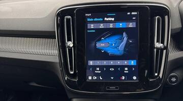 2024 Volvo 2.0 B3 MHEV Plus DCT Auto Euro 6 5-door (Blue) - Image: 38