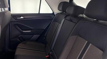 2021 Volkswagen 1.0 TSI SE Euro 6 5-door (Blue) - Image: 30