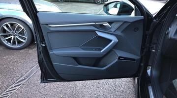 2025 Audi TFSI 35 Black Edition Sportback S Tronic Euro 6 5-door (Black) - Image: 17