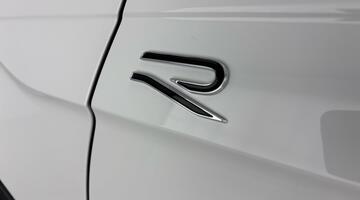 2025 Volkswagen TSI R-Line DSG Euro 6 5-door (White) - Image: 36