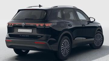 2026 Volkswagen ETSI MHEV Match DSG Euro 6 5-door (Black) - Image: 3