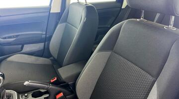 2025 Volkswagen 1.0 TSI Match Euro 6 5-door (Blue) - Image: 33