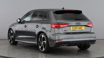 2019 Audi 2.0 TFSI Black Edition Sportback S Tronic quattro Euro 6 5-door (Grey) - Image: 3