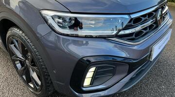 2025 Volkswagen TSI R-Line DSG 2WD Euro 6 2-door (Grey) - Image: 30