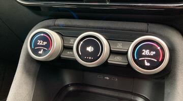 2025 Škoda 2.0 TDI SportLine DSG 4WD Euro 6 5-door (7 Seat) (Gold) - Image: 31