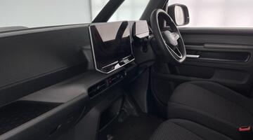 2024 Volkswagen Pro 79kWh Commerce Auto 5-door (Black) - Image: 2