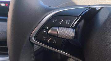 2025 Škoda 63kWh 60 Edition Auto 5-door (Green) - Image: 26