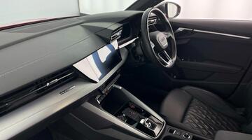 2023 Audi 2.0 TFSI Sportback S Tronic quattro Euro 6 5-door (Red) - Image: 2