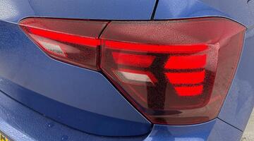 2023 Volkswagen 1.0 TSI R-Line Euro 6 5-door (Blue) - Image: 27