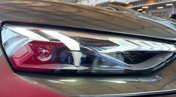 2025 Audi Performance 105kWh Carbon Black Auto quattro 4-door (Green) - Image: 11