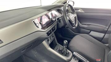 2019 Volkswagen 1.0 TSI SE Euro 6 5-door (White) - Image: 2