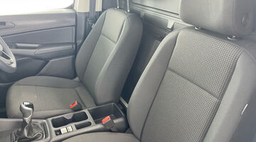 2025 Volkswagen 2.0 TDI C20 Commerce LWB Euro 6 6-door (White) - Image: 33