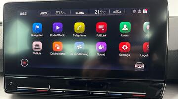 2022 SEAT TSI EVO FR Euro 6 5-door (Blue) - Image: 18