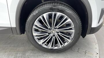 2022 Škoda TSI ACT SE L Executive DSG Euro 6 5-door (7 Seat) (White) - Image: 5