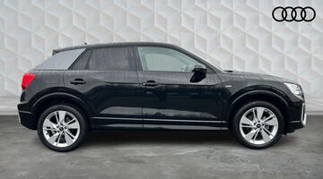 2025 Audi TFSI CoD 35 S line S Tronic Euro 6 5-door (Black) - Image: 4
