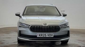 2025 Škoda 2.0 TDI SE Technology DSG Euro 6 5-door (Silver) - Image: 7