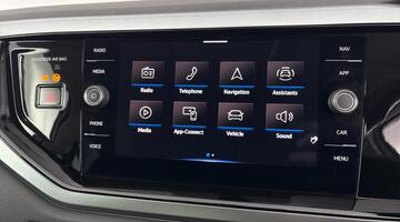 2021 Volkswagen 1.0 TSI Active Euro 6 5-door (White) - Image: 18