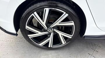 2024 Volkswagen ETSI MHEV R-Line DSG Euro 6 5-door (White) - Image: 27