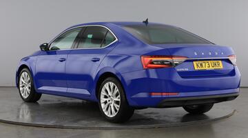 2023 Škoda 2.0 TDI SE L DSG Euro 6 5-door (Blue) - Image: 4