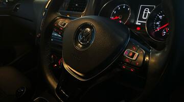 2017 Volkswagen TSI BlueMotion Tech Match Euro 6 5-door (White) - Image: 20