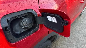 2022 Volkswagen 1.0 TSI Life Euro 6 5-door (Red) - Image: 13