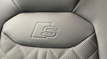 2025 Audi 4.0 TFSI V8 Vorsprung Tiptronic quattro Euro 6 5-door (Blue) - Image: 38