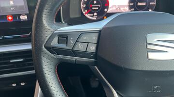 2022 SEAT TSI EVO FR Euro 6 5-door (Grey) - Image: 19