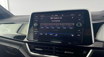 2024 Volkswagen TSI R-Line DSG Euro 6 5-door (Black) - Image: 14