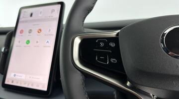 2025 Volvo Single Motor Extended Range 69kWh Plus Auto 5-door (Grey) - Image: 18