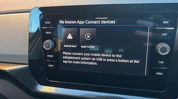 2025 Volkswagen 1.0 TSI Match Euro 6 5-door (Grey) - Image: 16