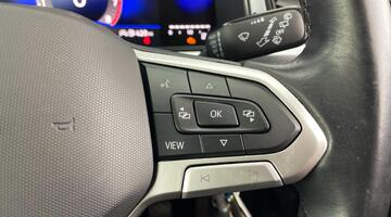 2022 Volkswagen TSI Life Euro 6 5-door (White) - Image: 24